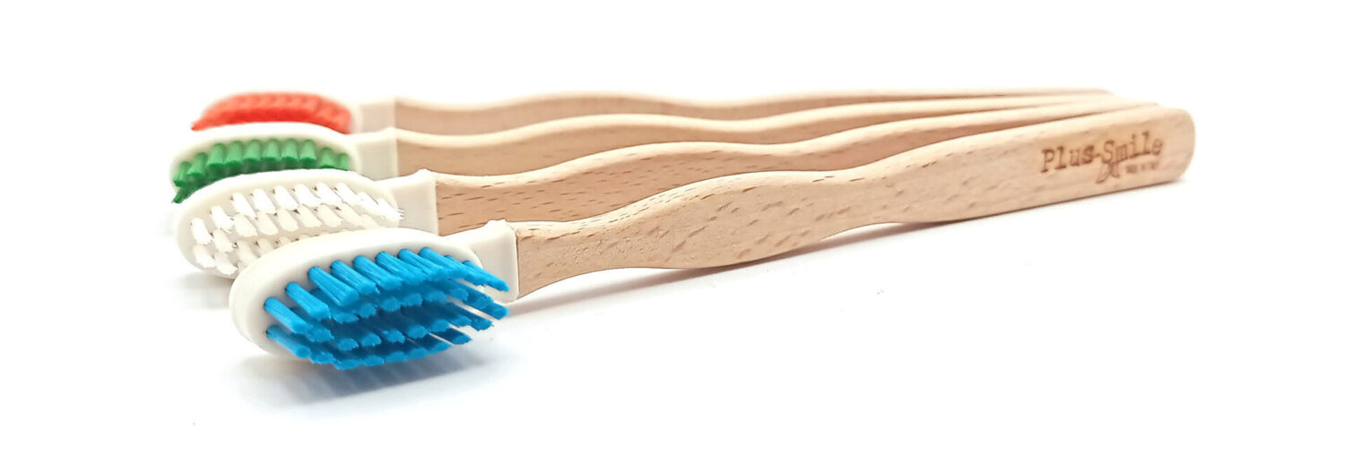 Plus Smile, reinventamos el cepillo de dientes natural